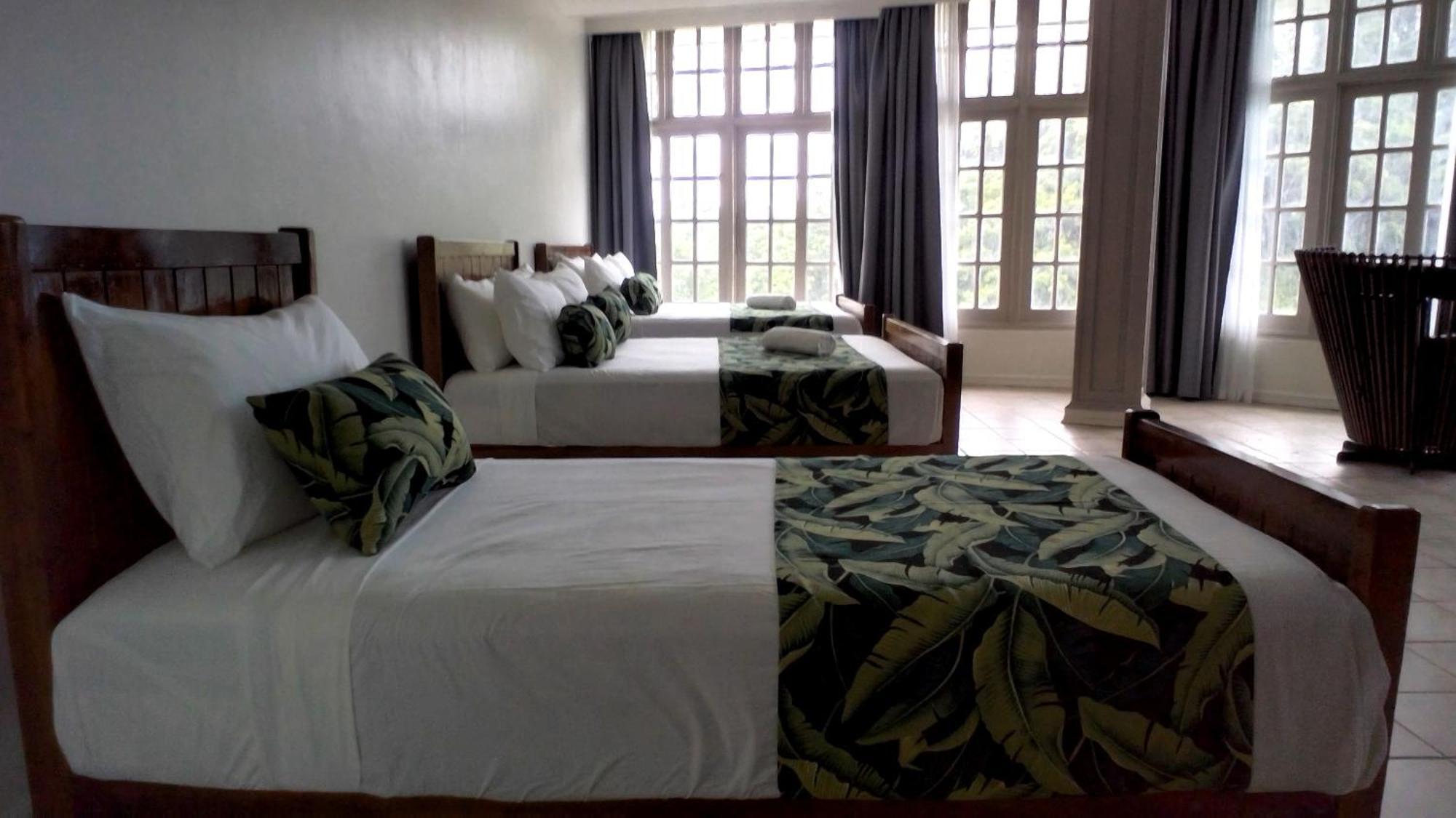 Yatu Lau Lagoon Fiji 4* Pacific Harbour